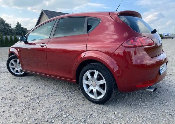 Seat Leon cena 13600 przebieg: 238789, rok produkcji 2006 z Wieleń małe 67